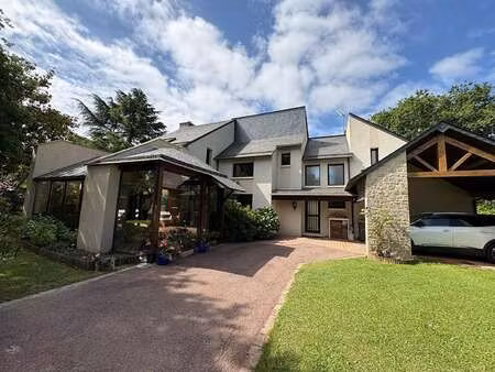 vente maison à saint-berthevin (53940) : à vendre / 280m² saint-berthevin