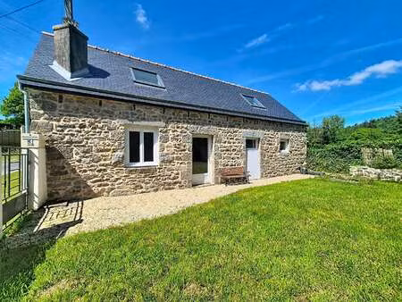 vente maison à bulat-pestivien (22160) : à vendre / 49m² bulat-pestivien