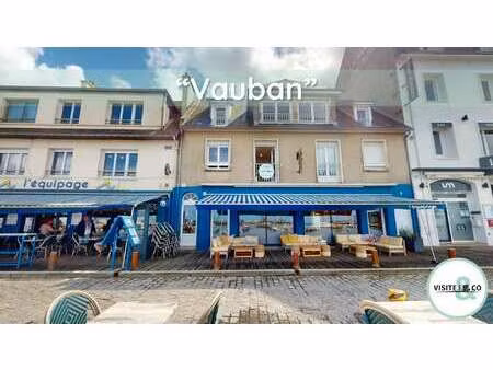 location appartement 2 pièces bord de mer à port-en-bessin-huppain (14520) : à louer 2 piè