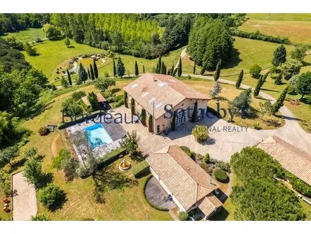 magnifique propriete equestre - sud gironde - piscine - garage -