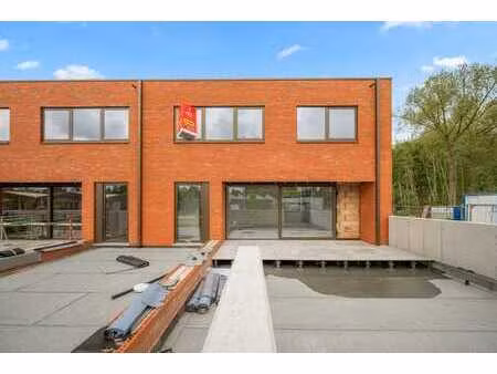 spacieuse maison neuve avec jardin  terrasse et technologie…