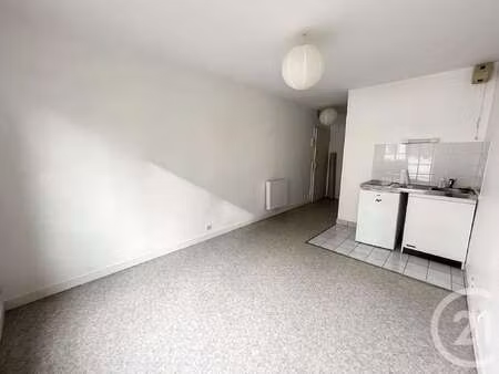 location appartement t1 à brest (29200) : à louer t1 / 18m² brest