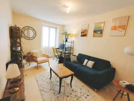 location appartement 2 pièces à nantes centre ville (44000) : à louer 2 pièces / 44m² nant