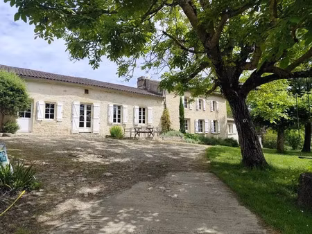 vente maison 6 pièces 197 m² à duras (47120)  493 500 €
