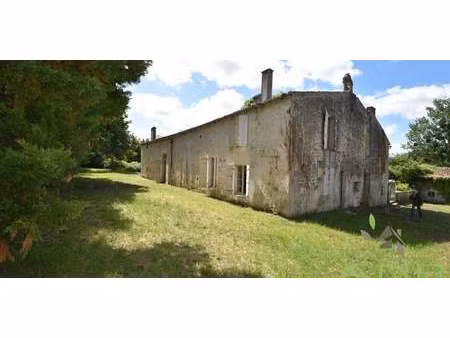 maison avec jardin saint-martial-de-vitaterne (17)
