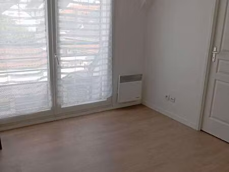 location appartement 2 pièces à nantes (44000) : à louer 2 pièces / 50m² nantes