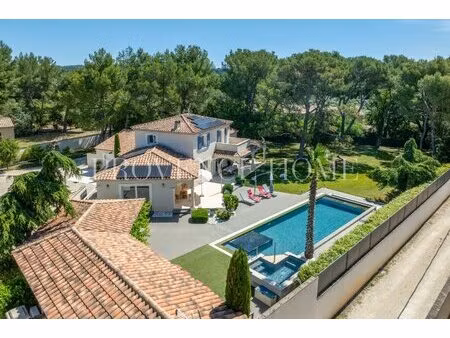 a vendre propriete au calme avec vue luberon a cabrieres d'avignon  luberon provence