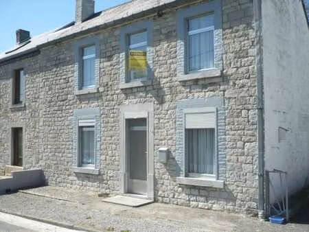 maison d’habitation à rénover avec jardin