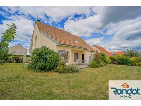 maison 7 pieces / 5 chambres / 147m2 environ / 603m2 de terrain