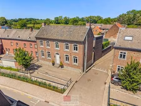 prachtig authentiek herenhuis met ruime loods en garage i...