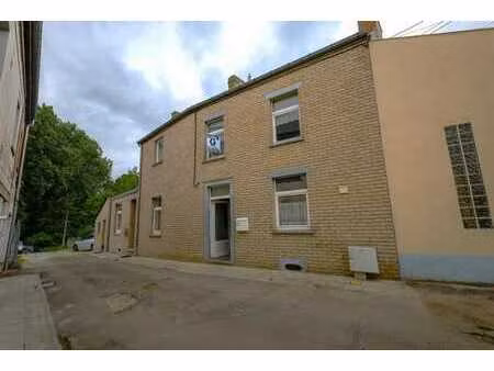 lot de 2 maisons - idéal pour investissement !