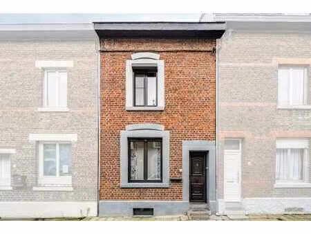 maison 2 chambres - terrasse - grenier aménageable