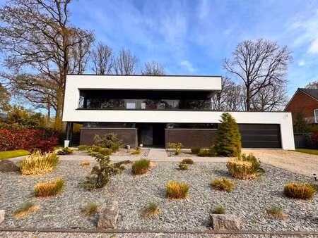 superbe maison contemporaine à montigny-le-tilleul
