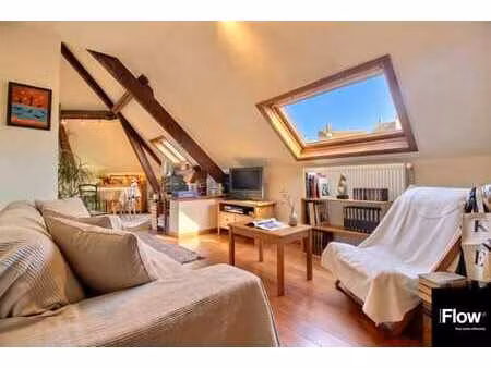 locaux annexes de 64 m² à fort potentiel