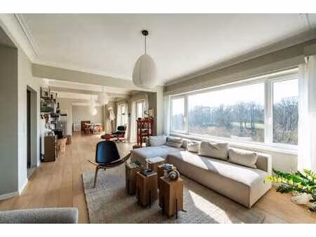 penthouse avec vue imprenable sur le parc de la woluwe