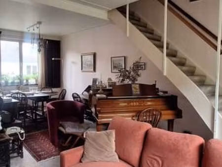 belle maison 3 facades a renover - 3 chambres – jardin
