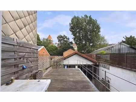 immeuble de rapport à vendre avec garage et terrasse   uccle (vbe31086)