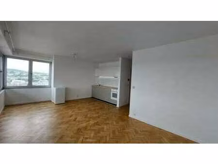 appartement studio liège  vue panoramique  bien situé