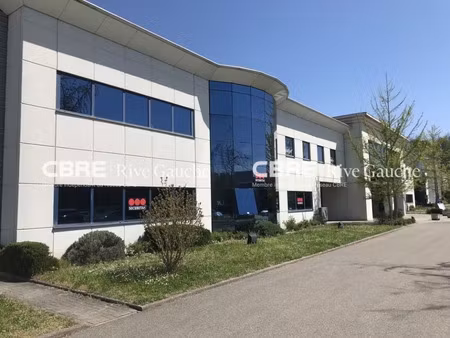 location local professionnel 102m² eckbolsheim 67201
