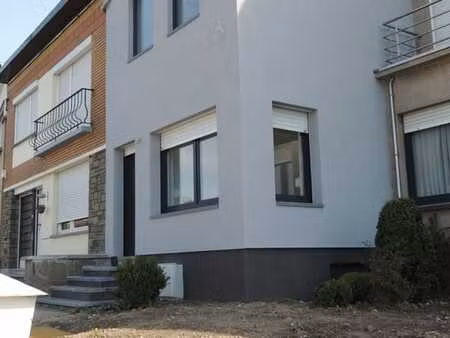 maison a louer a jupille (dans un quartier calme)