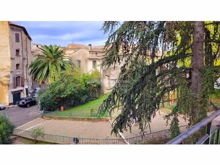 appartement p3  50 m². jolie vue  peu de charges copro ( privée)