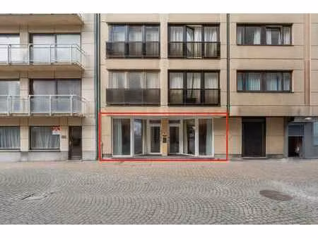 spacieux rez-de-chaussée à vendre à la panne!