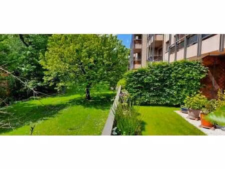 rez de jardin