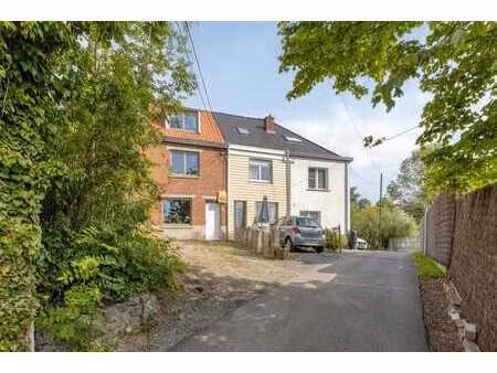 maison casco dans une oasis de calme
