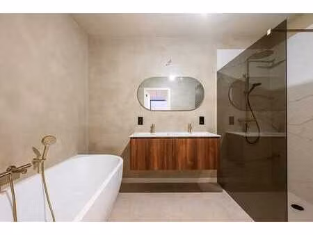 luxueus gerenoveerd appartement te huur op topligging in ...