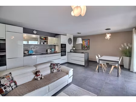 appartement annemasse 3 pièce(s) 77 06 m²
