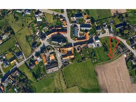 bouwgrond voor open bebouwing in het landelijke rozebeke