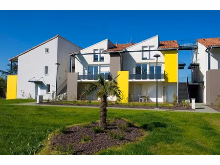 location appartement 3 pièces 67 m² à pins-justaret (31860)