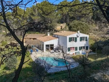 maison à vendre rognes