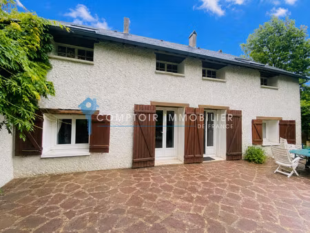 maison 6pièce(s) 4chambre(s) 185 m² le gué-de-longroi (28700)