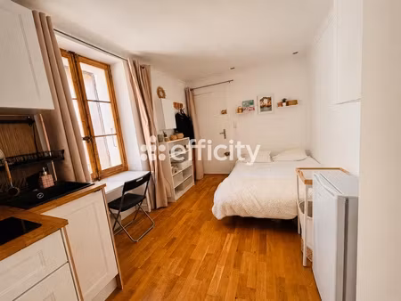 appartement 1 pièce - 13 m²