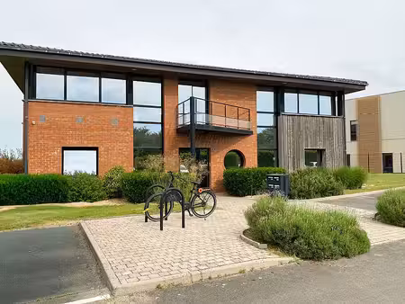 location bureau arras 310 m²