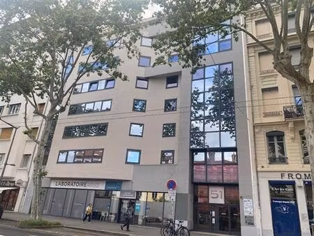 location bureau lyon 7ème (69007) 253 m²