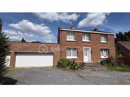 maison traditionnelle de 179 m² à fretin