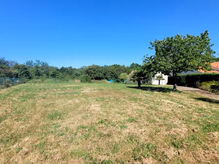 vente terrain  824.00m²  saint