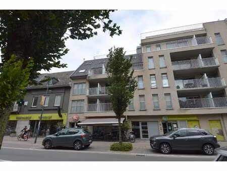 ruim appartement met 2 slaapkamers  2 terrassen én garage in het centrum van harelbeke