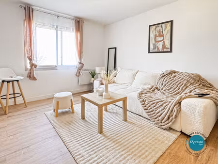 vente appartement 1 pièce  28.00m²  saintry