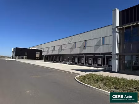 location entrepôt / local d'activités fontenoy sur moselle 25 232 m²