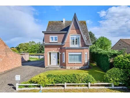 residentieel gelegen woning op een zo georiënteerd perceel