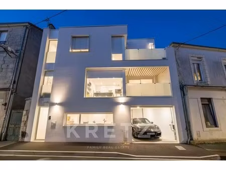 maison de luxe à vendre à la rochelle : 1 150 000 € | 147m²