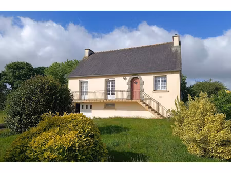 29530 plonevez du faou maison de 121 m² année 1975 4 chambres sous sol complet