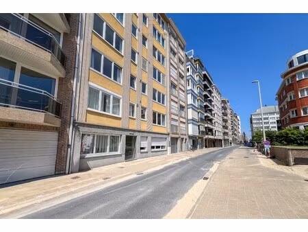 ruim appartement met 2 slaapkamers op enkele stappen van het strand