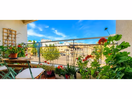 appartement 3pièce(s) 2chambre(s) 73 m² nîmes (30000)