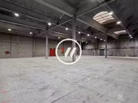 location entrepôt gonesse 95500 2100m²
