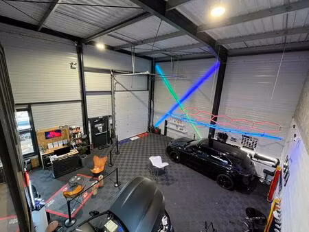 location local d’activités serris 77700 160m²