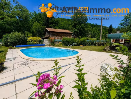 vente maison de village 6 pièces 182 m2 à fougax-et-barrineuf